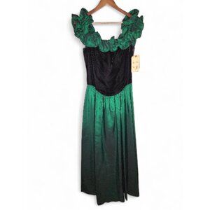 1980s Beverly Hills Bridesmaids Collection Vintage Dress in Green Size 9-10